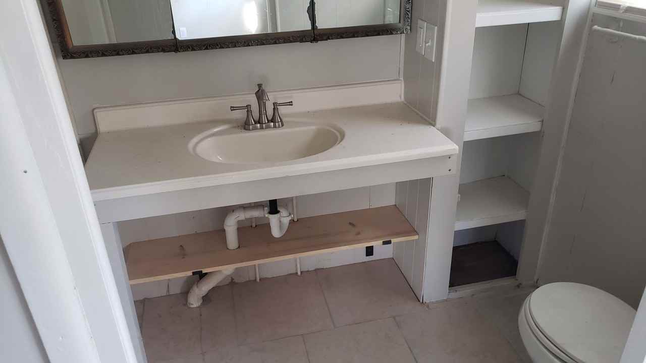 917 50th Avenue Plz W - Photo 6 of 24