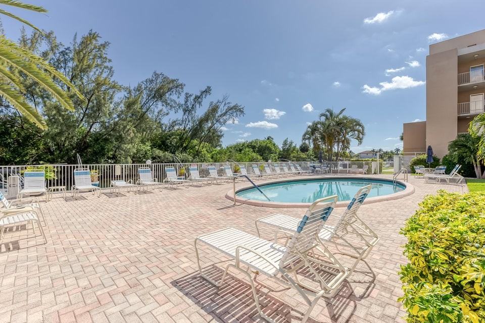 2850 Northeast 14th Street Causeway #308B - Photo 3 of 22