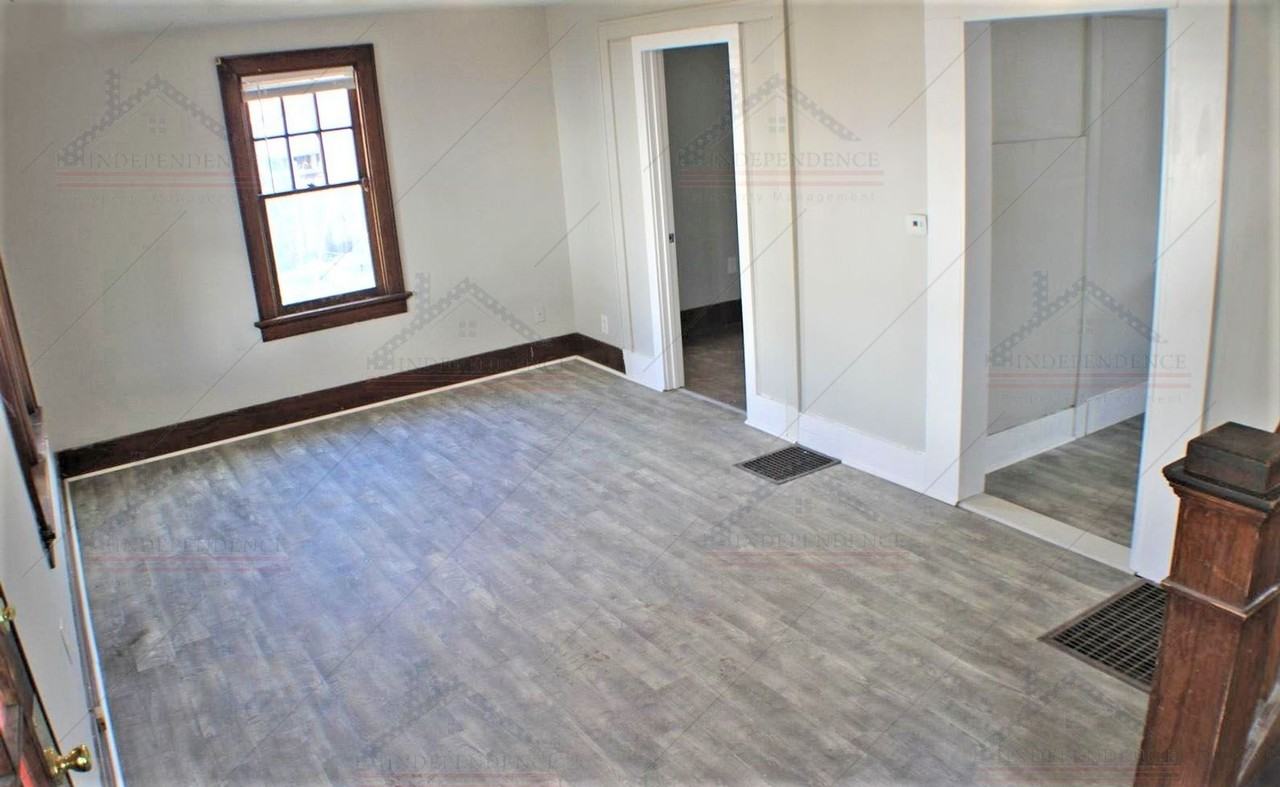 32 Utah Ct - Photo 2 of 16