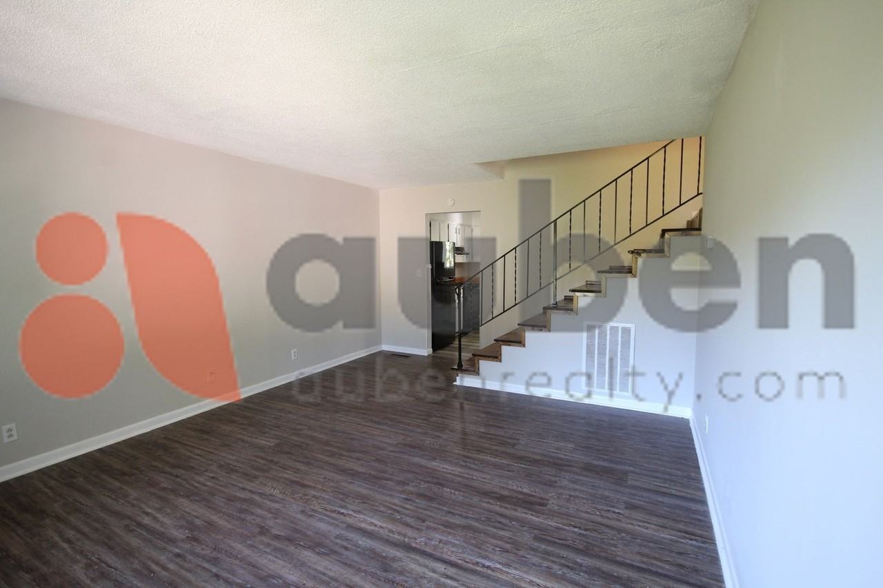 3602 Missionaire Ave - Photo 2 of 16