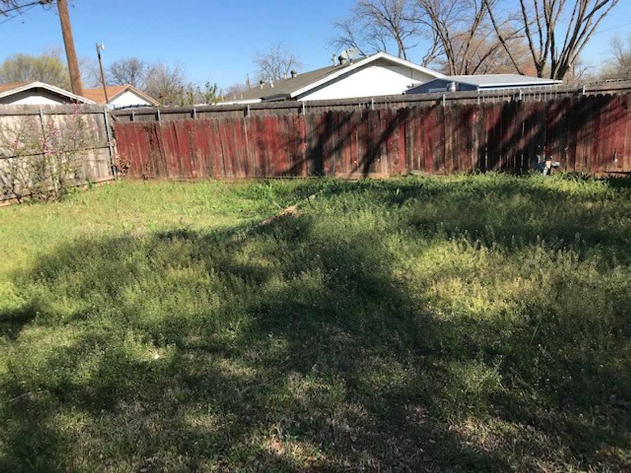 5234 Burbank Dr - Photo 7 of 18