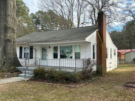 featured image of 512 Pleasant St