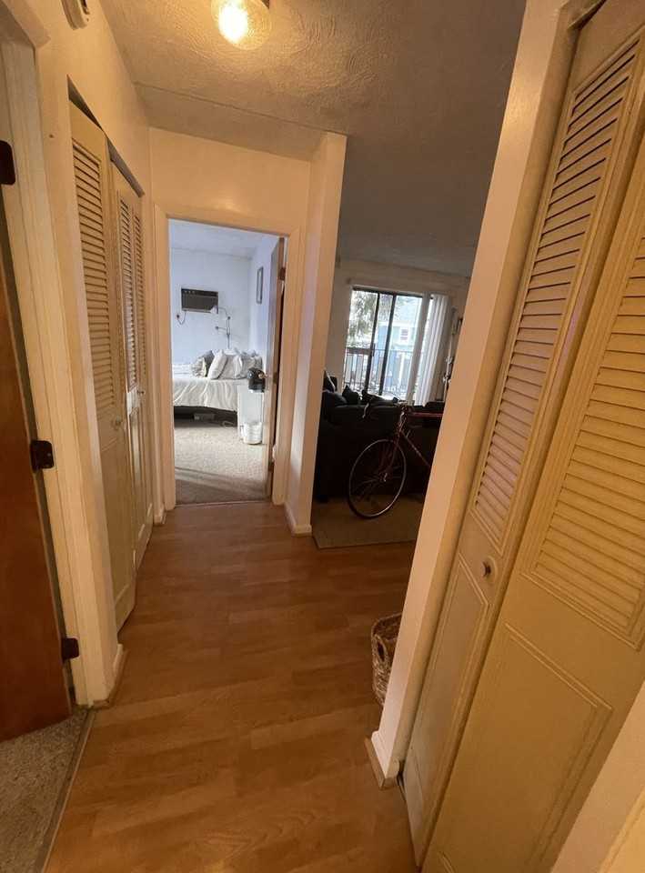 173 Adams St - Photo 5 of 15