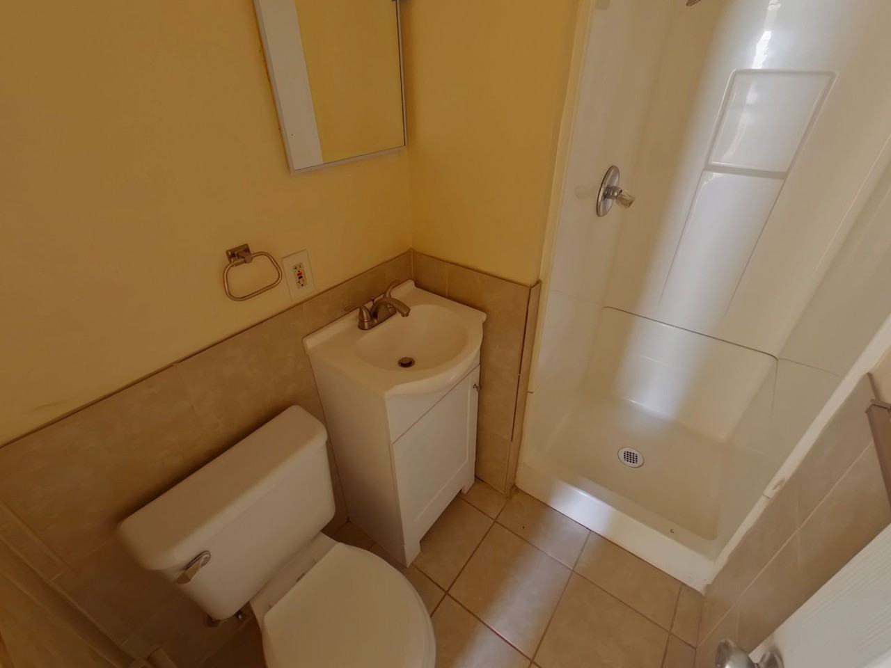 2239 S Santa Fe St - Photo 4 of 5