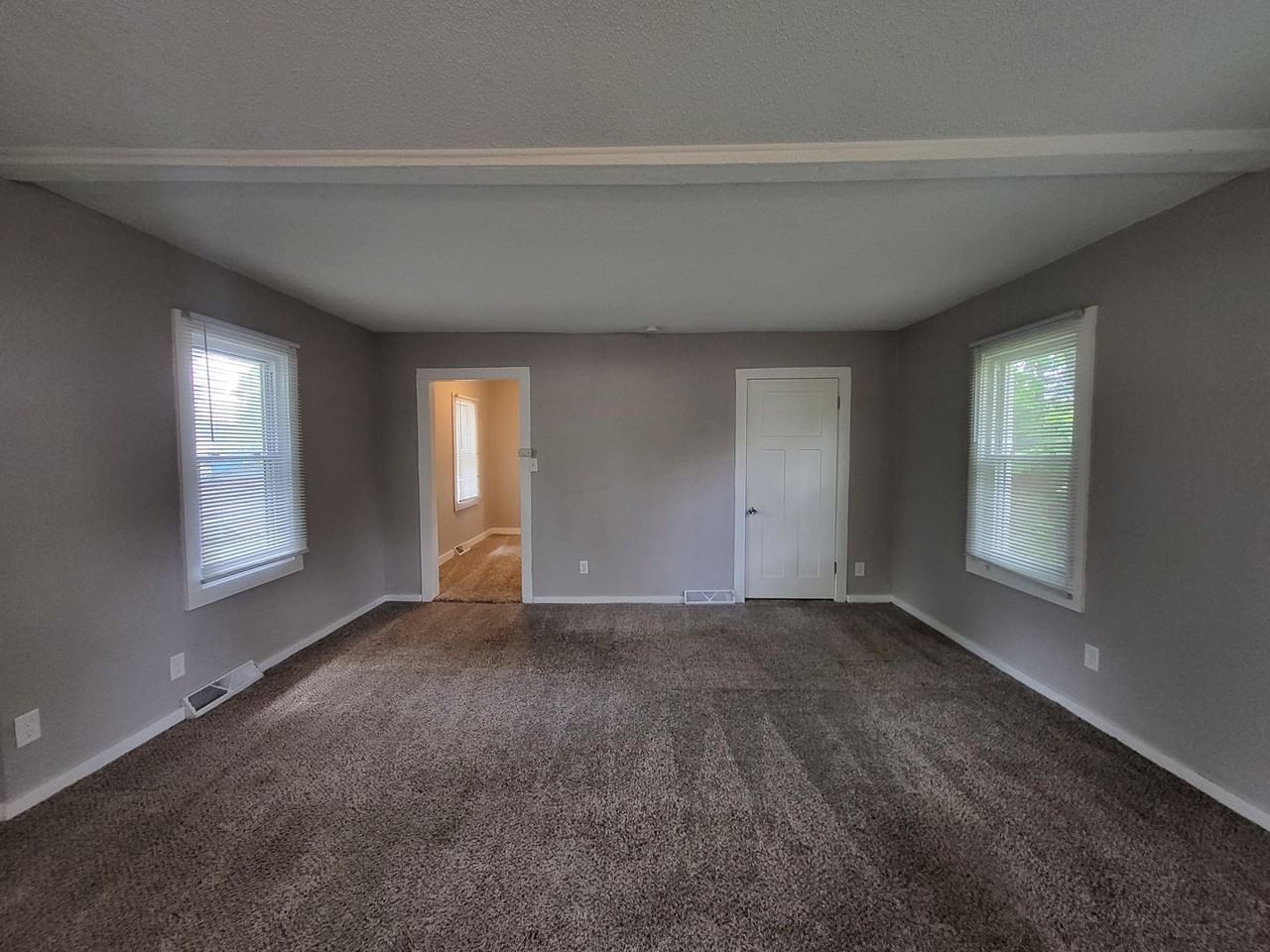 3840 15th St - Photo 6 of 21