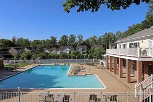 1223 Villa Ln #D - Photo 1 of 1