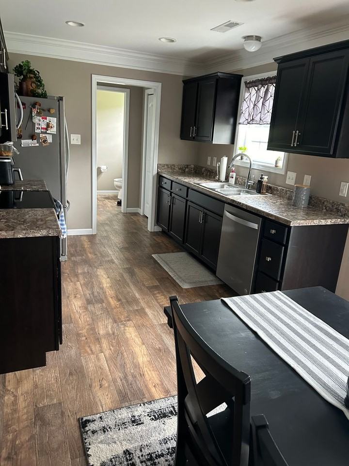 8135 Cambridge Reserve Dr - Photo 3 of 7