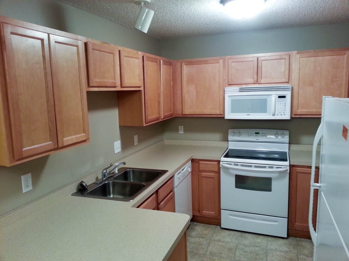 1534 Praha St Se #1534 - Photo 2 of 5