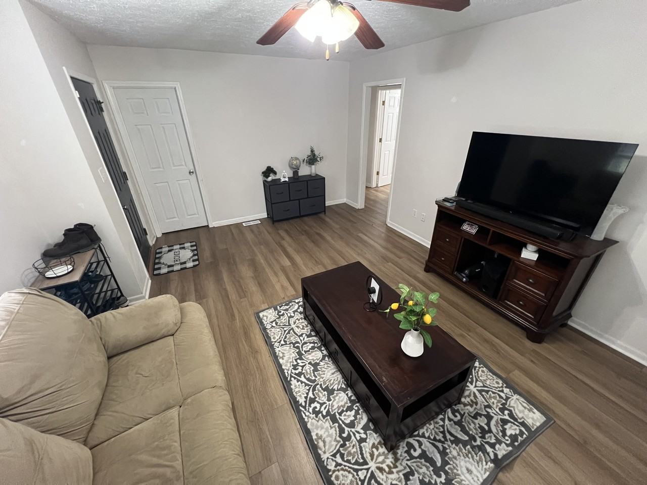 2917 Woodmont Rd #3C - Photo 5 of 23