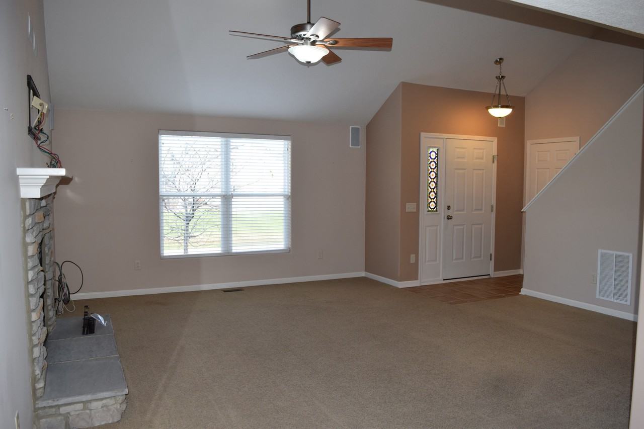 10039 Oak Trail Rd - Photo 6 of 23