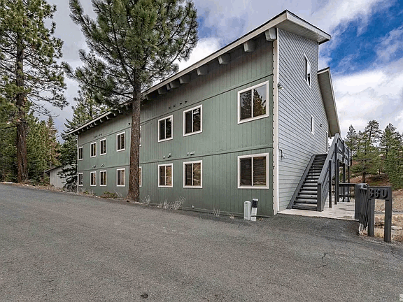 360 Galaxy Ln #B - Photo 6 of 20