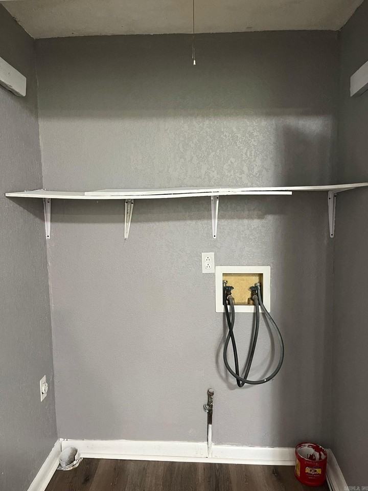 223 W Highland Ave - Photo 6 of 12