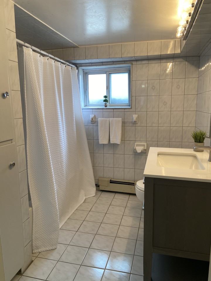 Keele St & Lawrence Ave W - Photo 2 of 6