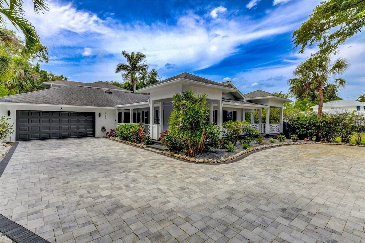 1720 Spring Creek Dr - Photo 3 of 50