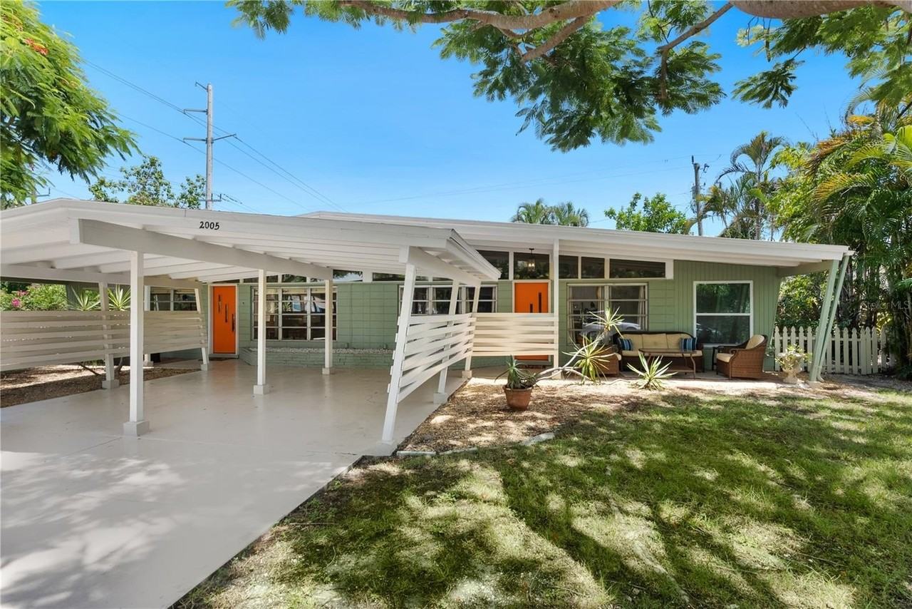 2005 Tetlow Place - Photo 2 of 23