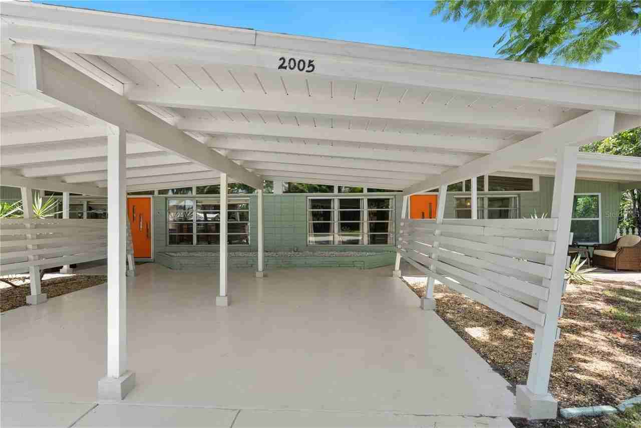 2005 Tetlow Place - Photo 3 of 23