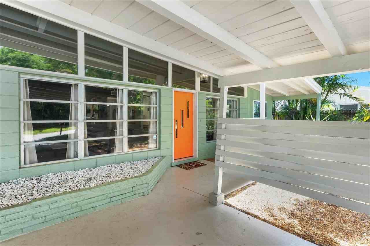 2005 Tetlow Place - Photo 4 of 23