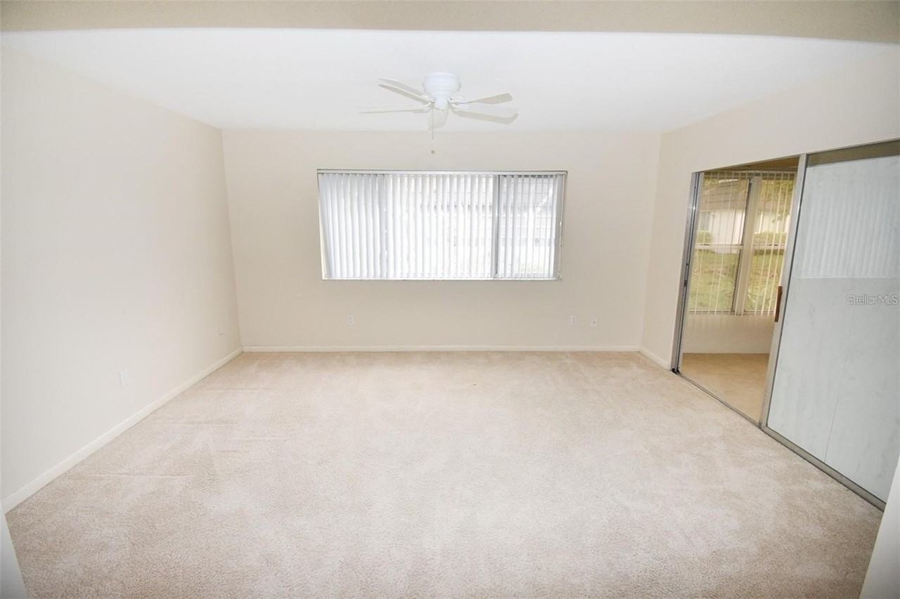 3961 Ashwood Ln #44 - Photo 5 of 19