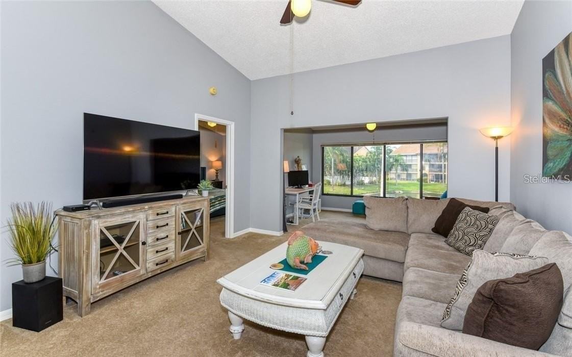 5652 Ashton Lake Dr #5652 - Photo 7 of 36