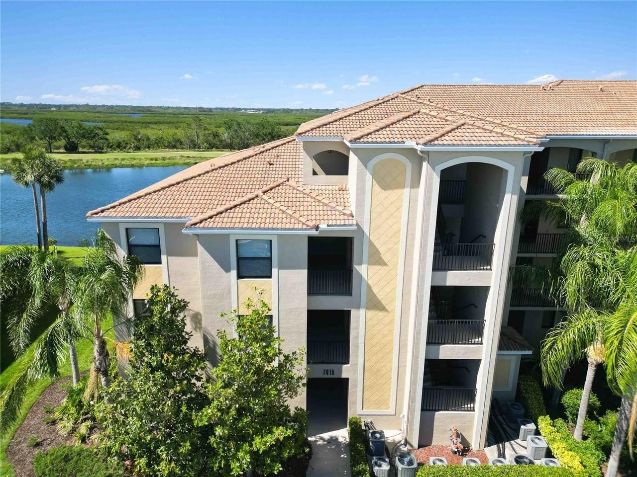 7015 River Hammock Dr #201 - Photo 2 of 50