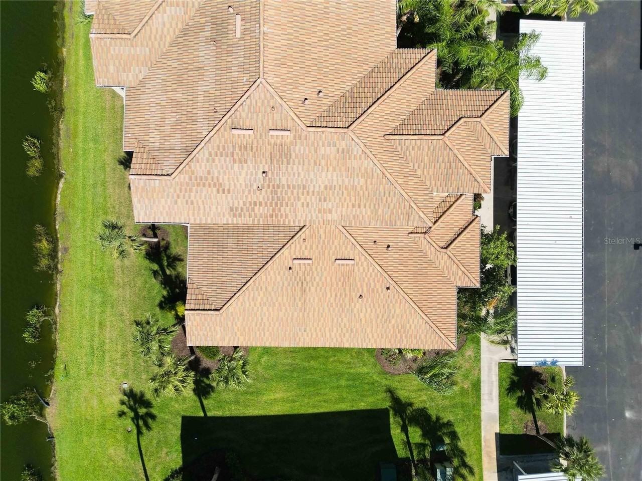 7015 River Hammock Dr #201 - Photo 6 of 50