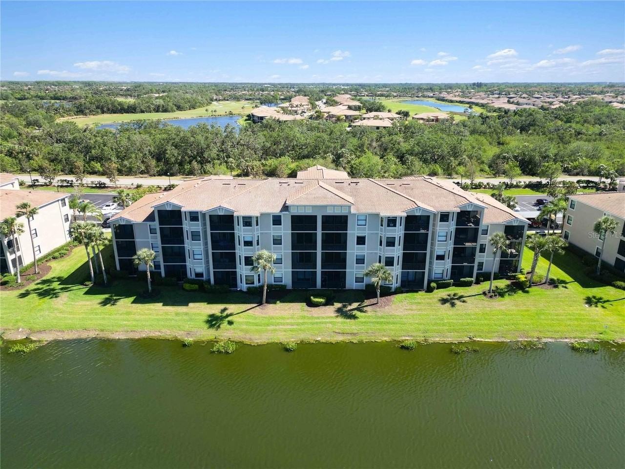 7015 River Hammock Dr #201 - Photo 7 of 50