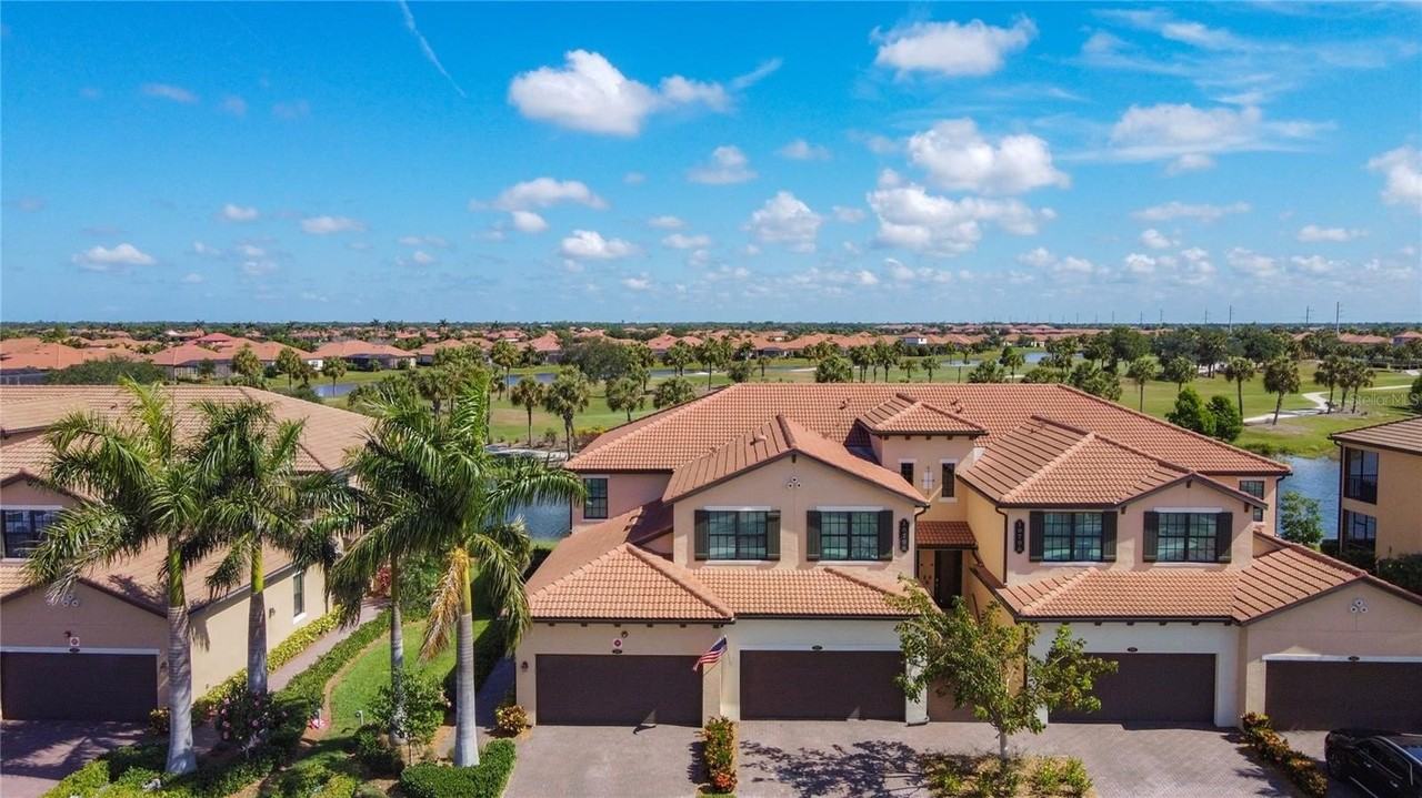 10796 Tarflower Dr #101 - Photo 3 of 50