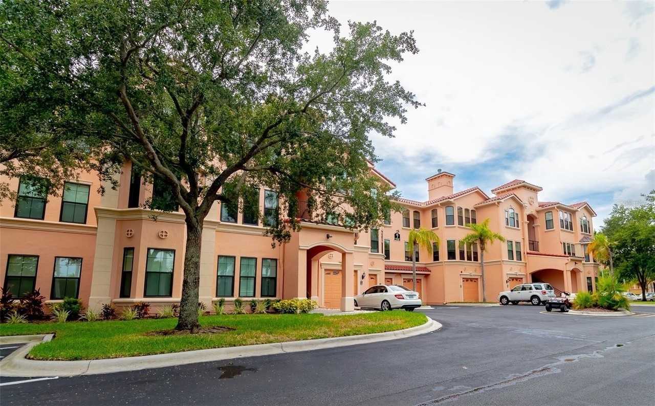 2715 Via Capri #732 - Photo 2 of 31