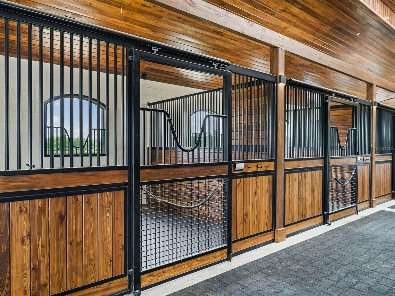 2380 Nw 72nd Ct - Photo 5 of 50