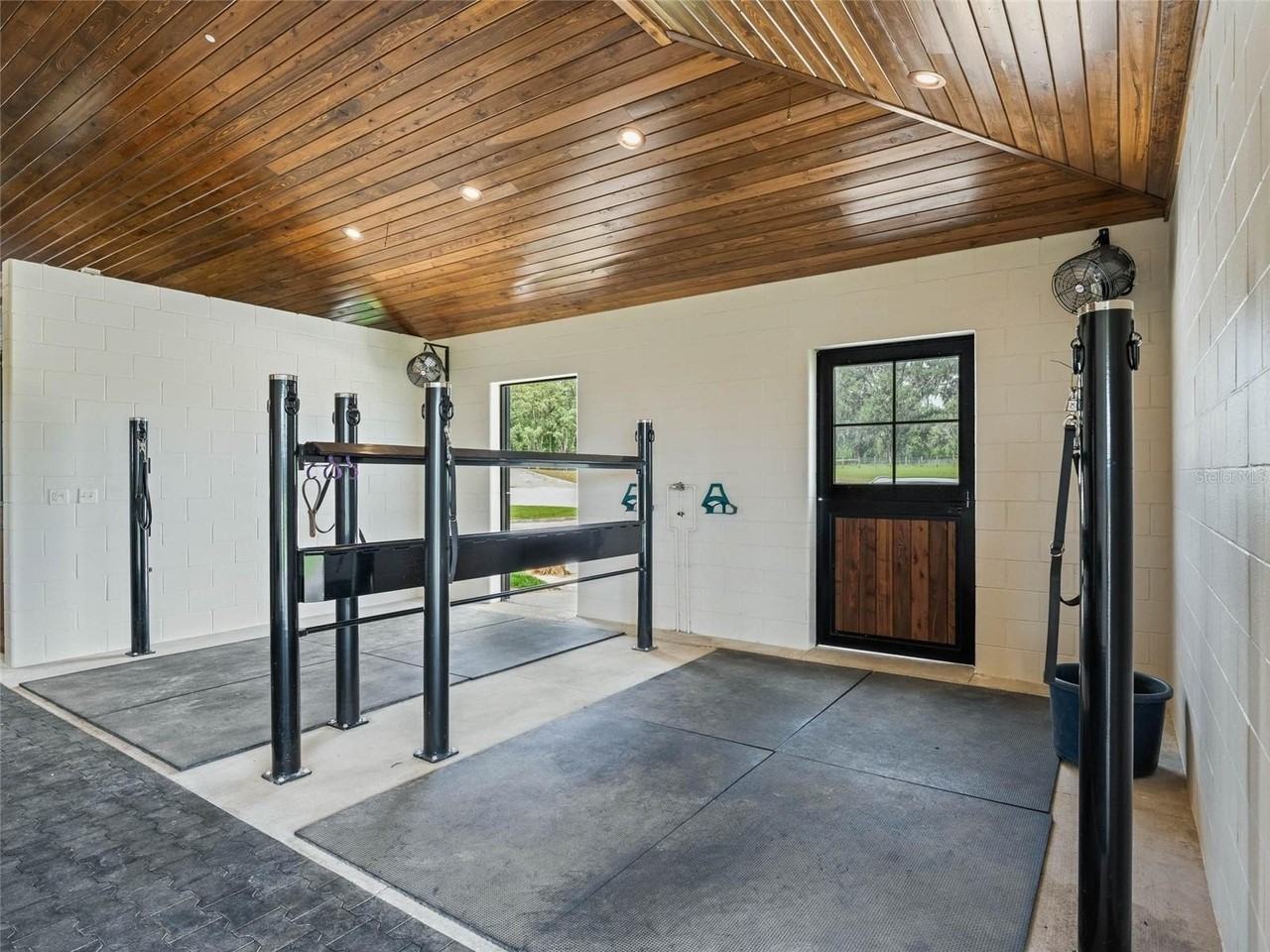 2380 Nw 72nd Ct - Photo 7 of 50