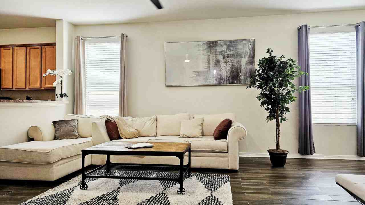 Skyview Silver Dr - Photo 7 of 12