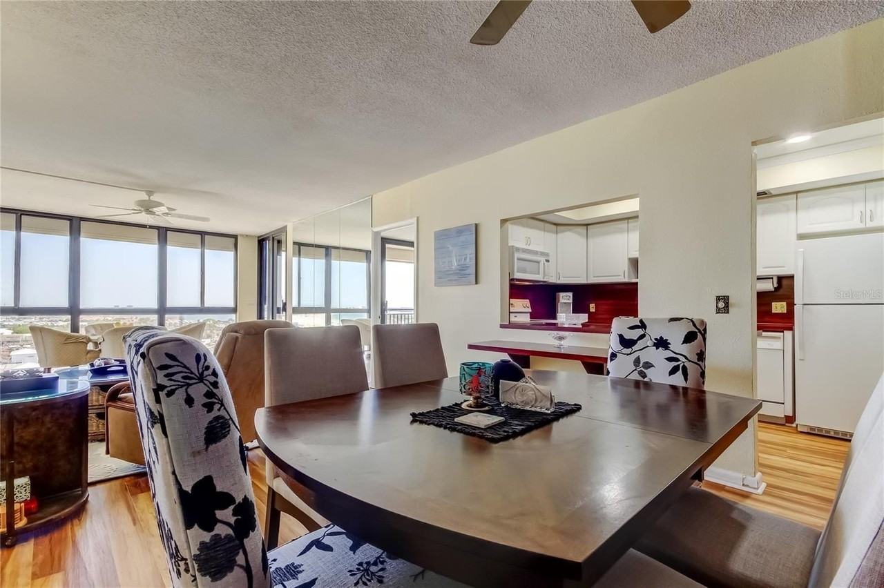 3820 Gulf Blvd #1107 - Photo 5 of 38