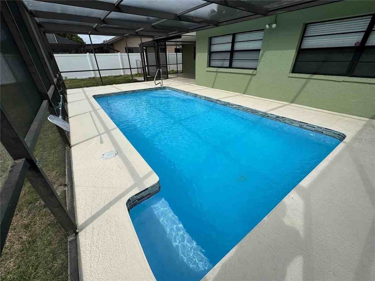 8725 Aruba Ln - Photo 7 of 31