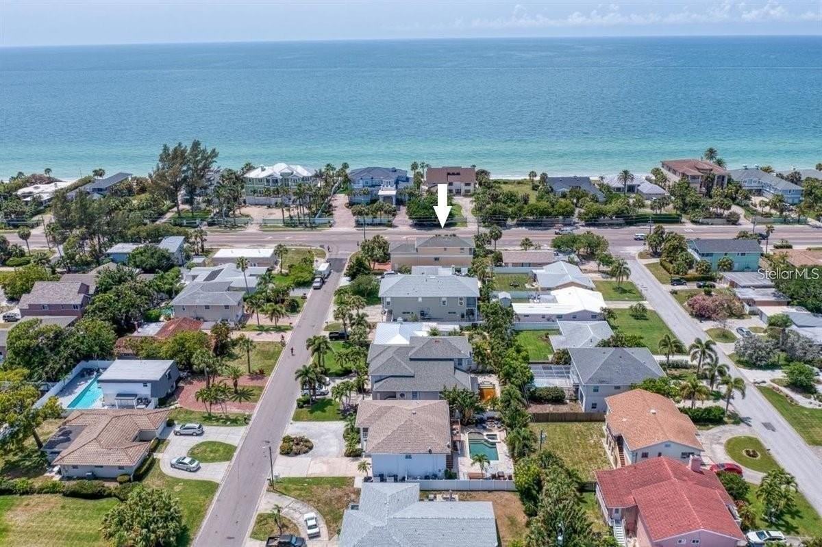 101 8th St - Photo 2 of 26