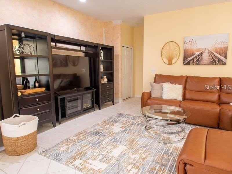 101 8th St - Photo 5 of 26