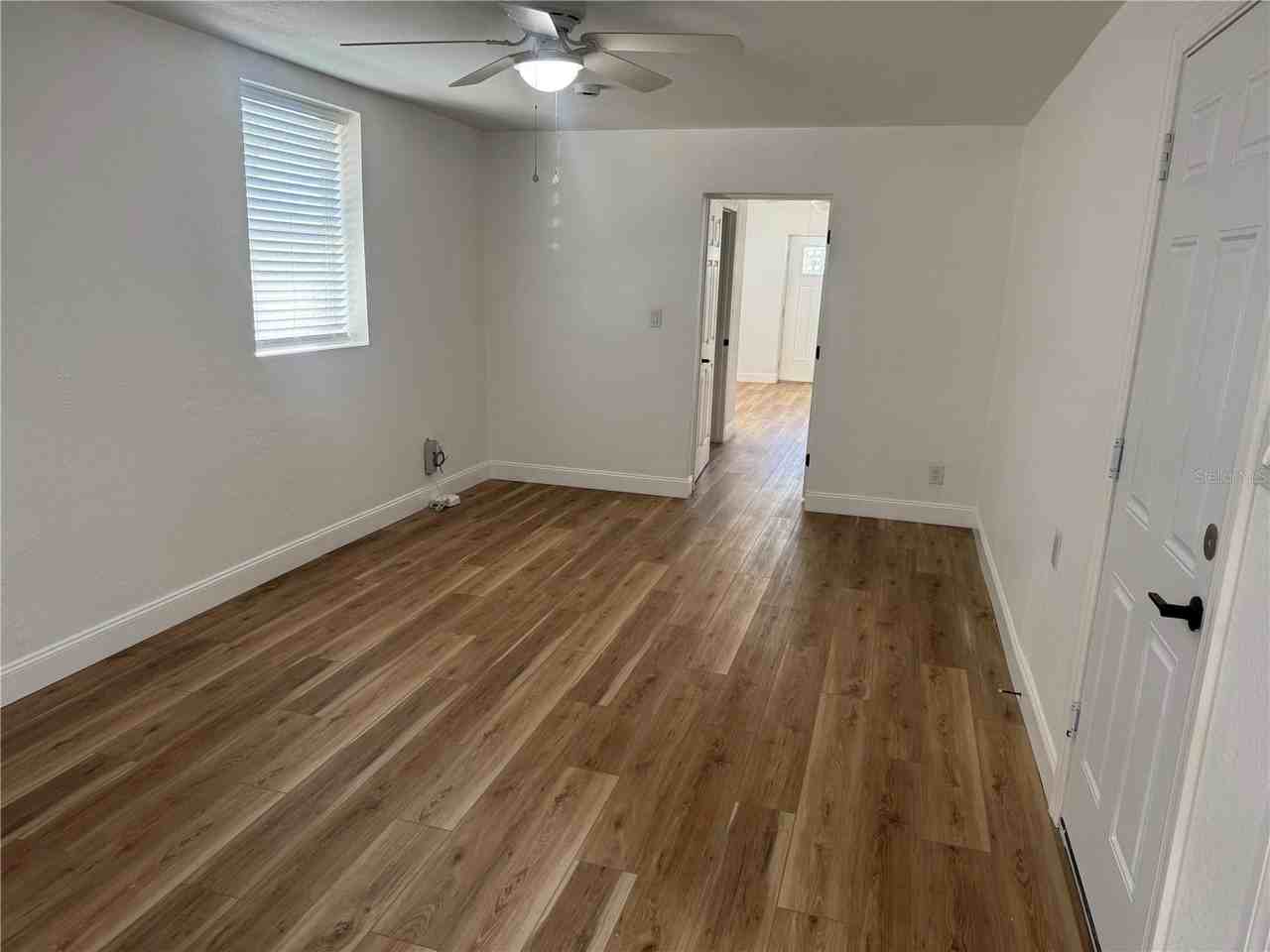 1371 14th St - Photo 7 of 17