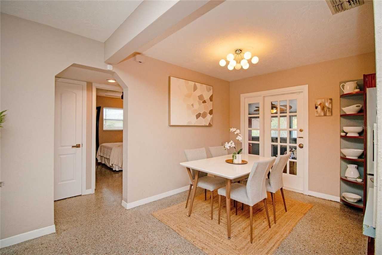 7401 13th Ave N - Photo 5 of 27