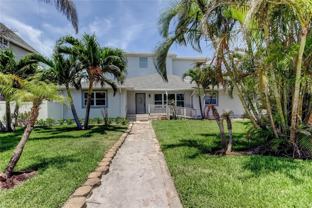 16021 Gulf Blvd - Photo 1 of 1