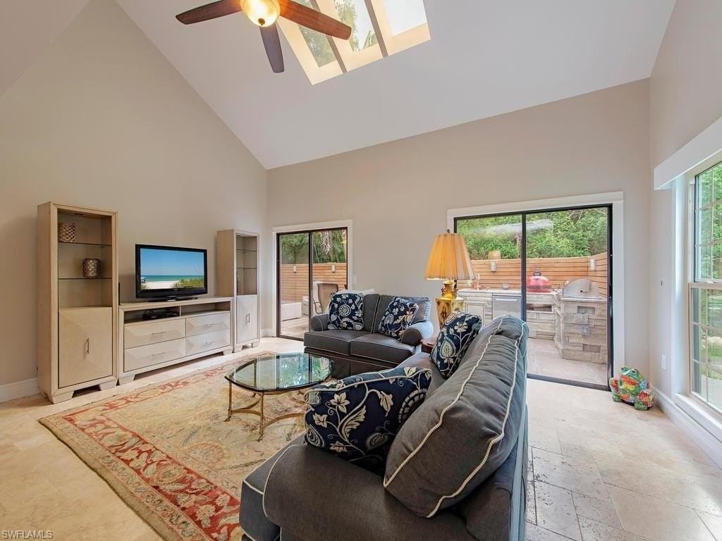 840 Meadowland Dr #H - Photo 5 of 14