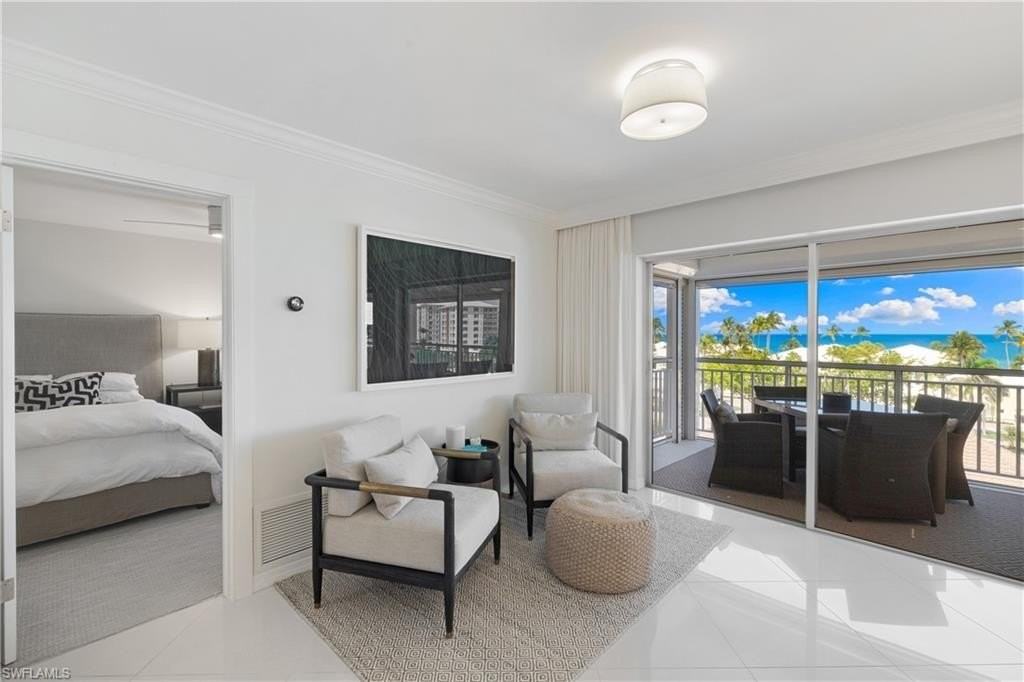 2600 Gulf Shore Blvd N #54 - Photo 7 of 19