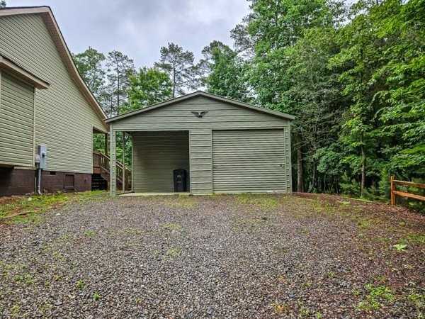 1385 Villa Dr - Photo 5 of 17