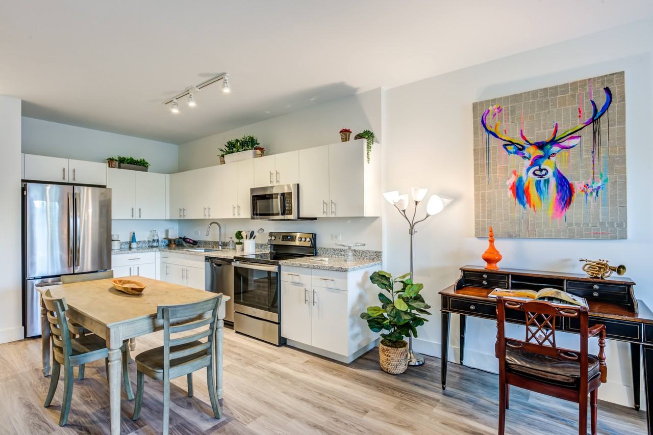 Zona Village - Photo 4 of 24