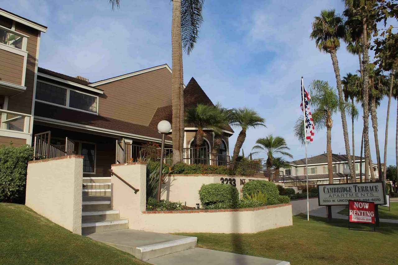 Cambridge Terrace - Photo 5 of 11