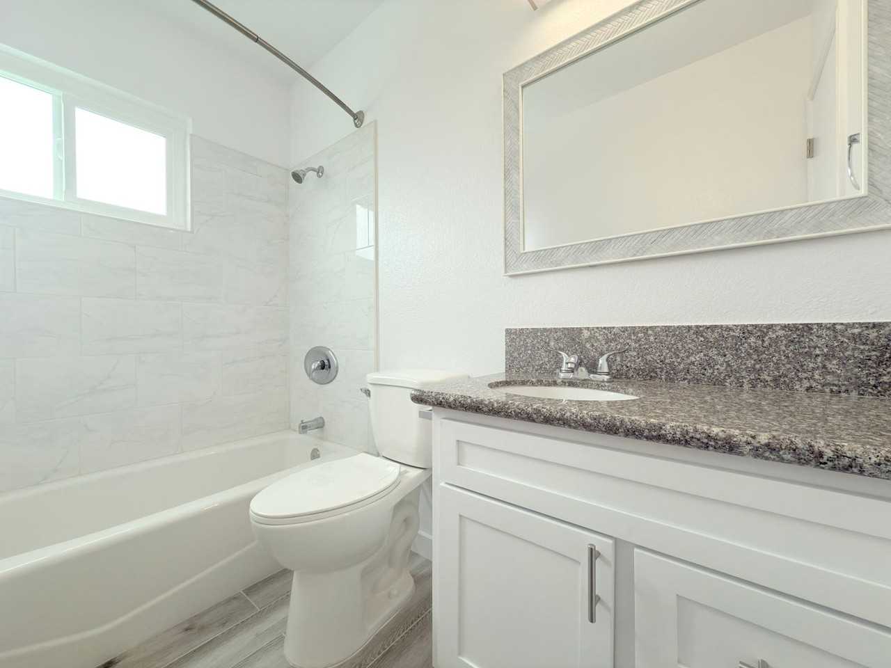 5311 Corteen Pl #29 - Photo 7 of 10