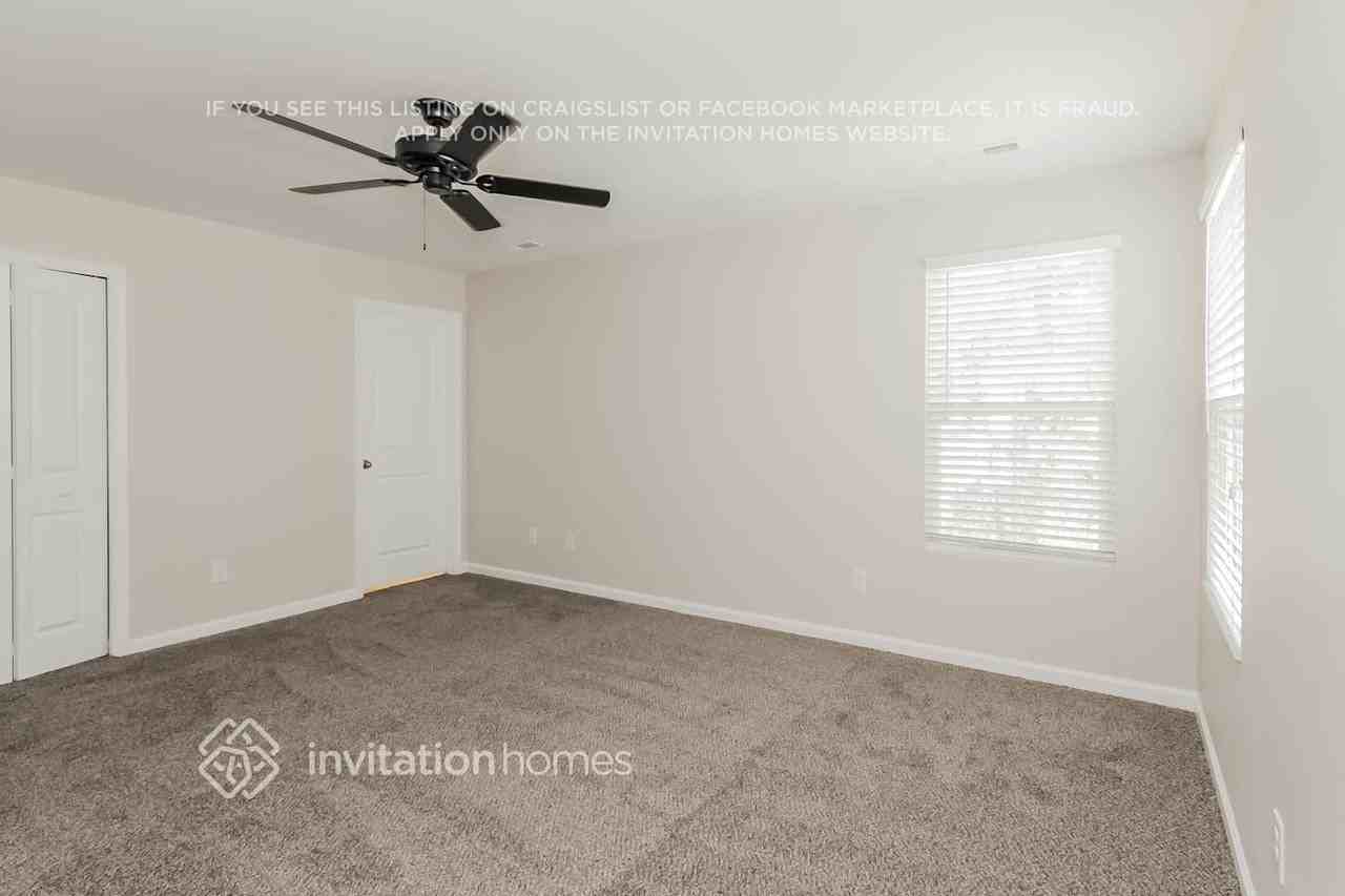 1623 Hooper Ct - Photo 7 of 14