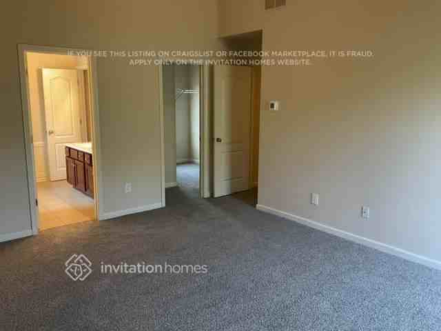 3600 Brookhollow Dr - Photo 6 of 11