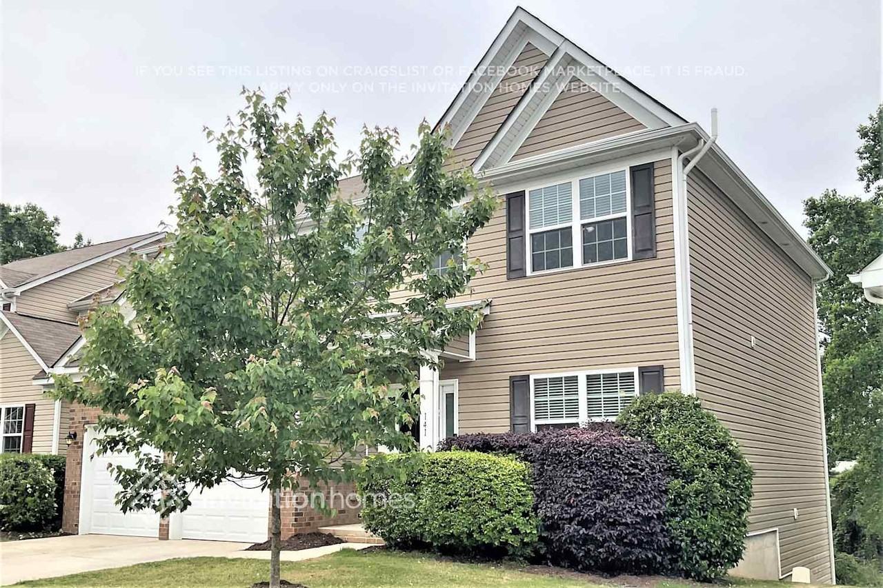 141 Farmers Folly Dr - Photo 3 of 19