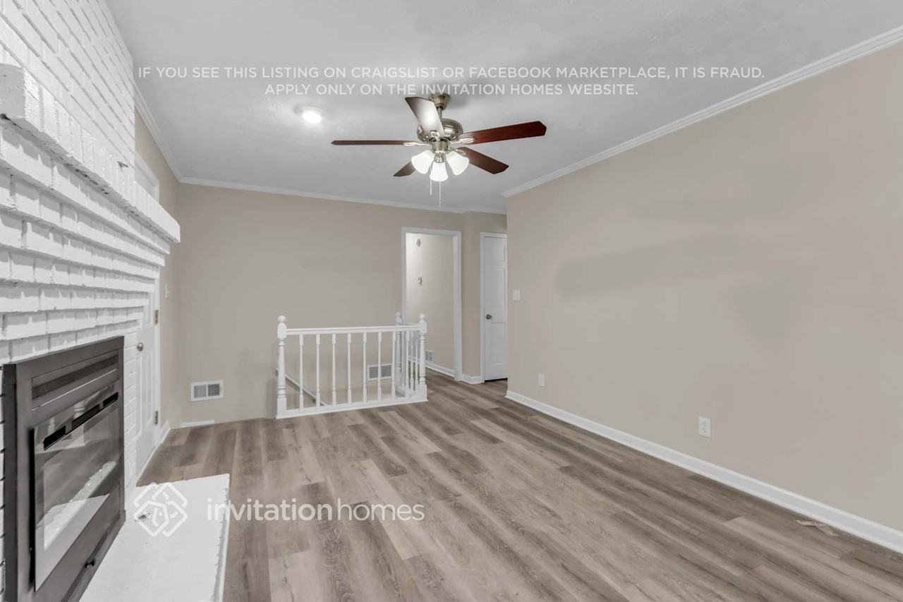 460 Glendale Ct - Photo 4 of 25