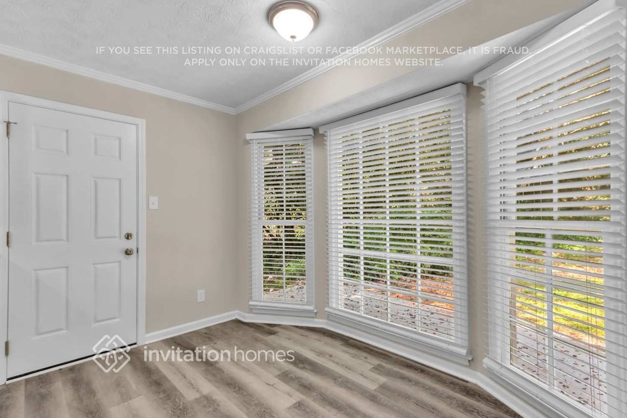 460 Glendale Ct - Photo 6 of 25