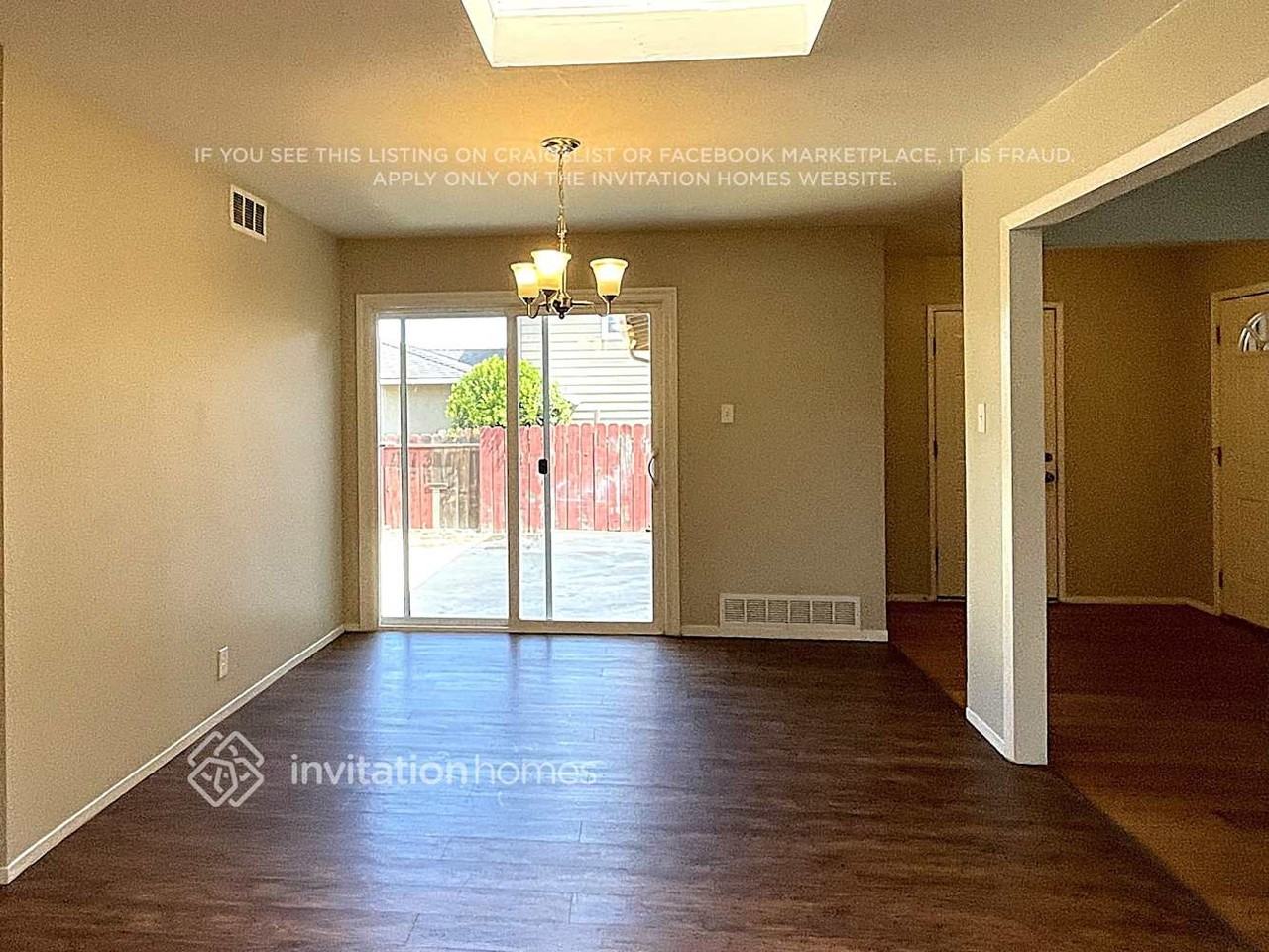 4296 Scenic Ave - Photo 5 of 15